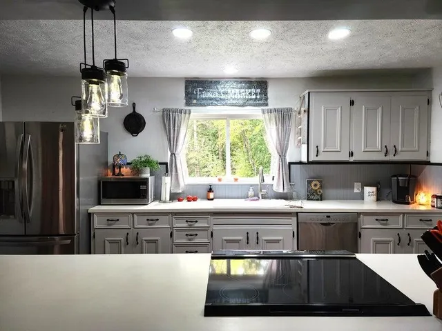 $630,000 | 451 Monumental Road, Colville, WA 99114