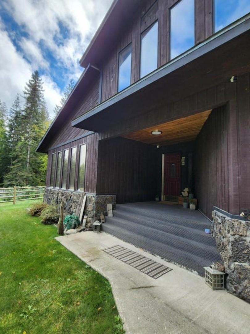 451 Monumental Road Colville, WA 99114 - Photo 6 of 47