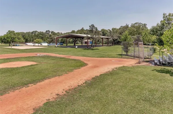 $2,000 | 1808 Dolphin Drive, Seabrook, TX 77586