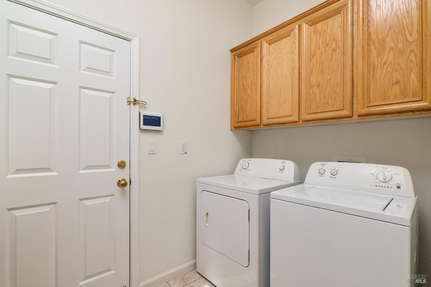 604 American Falls Drive Rio Vista, CA 94571 - Photo 33 of 39 a view of storage and utility room with washer and dryer