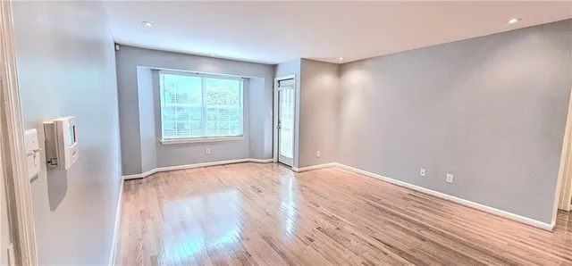 $1,350 | 2060 Chastain Park Court Northeast, Atlanta, GA 30342