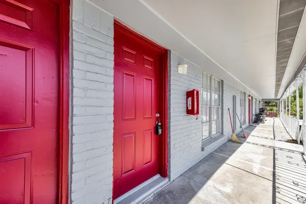 $725 | 3040 Golfcrest Boulevard, Unit 8, Houston, TX 77087
