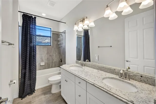 $895,000 | 17422 Elkgrove Lane, Estero, FL 33928