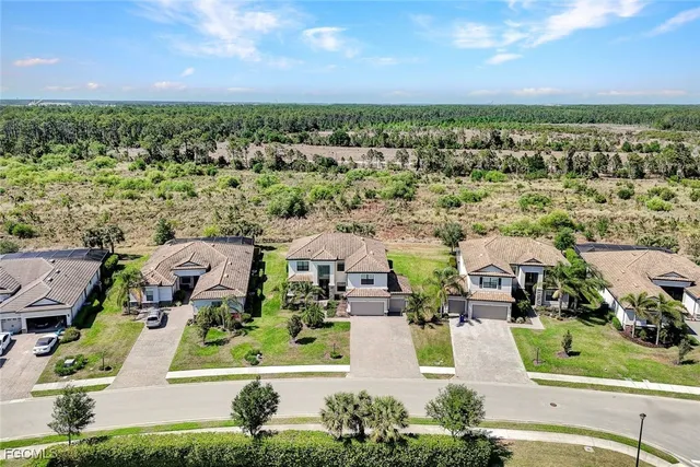 $895,000 | 17422 Elkgrove Lane, Estero, FL 33928