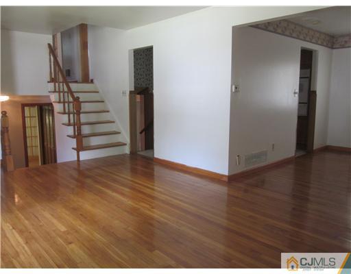 3 Rieder Road Edison, NJ 08817 - Photo 3 of 10 Gallery Image 3