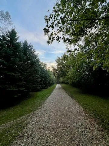 $1,250,000 | W1049 County Road D, Spring Prairie, WI 53105