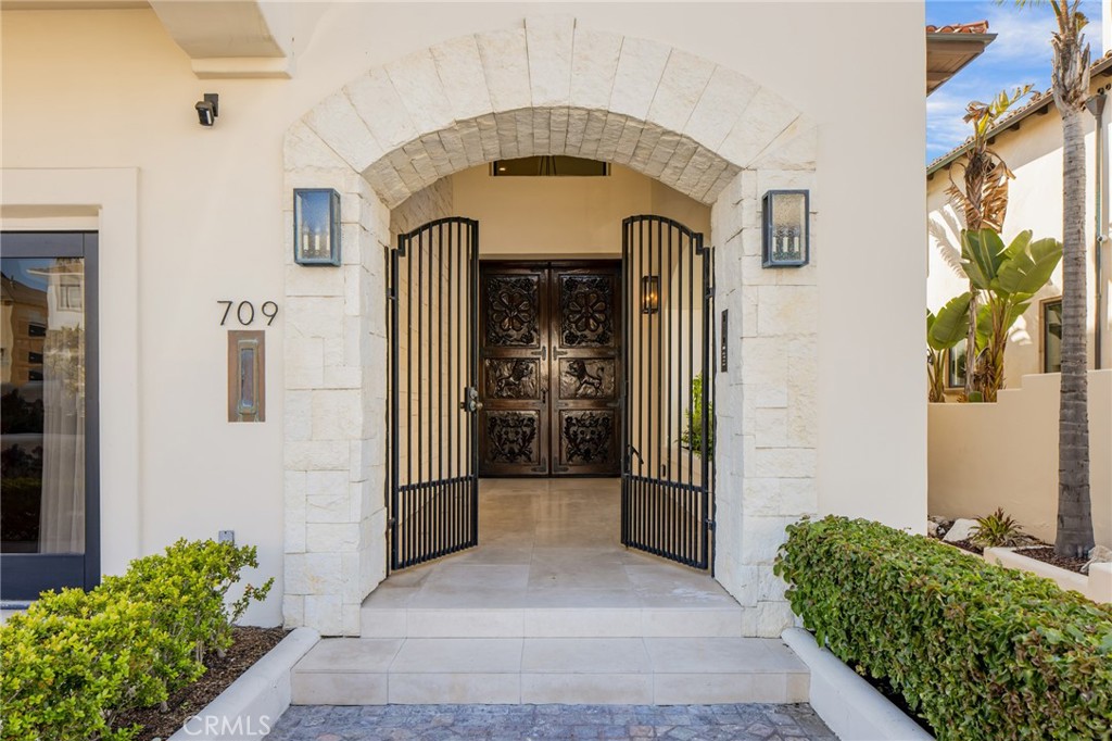 709 Esplanade Redondo Beach, CA 90277 - Photo 3 of 75