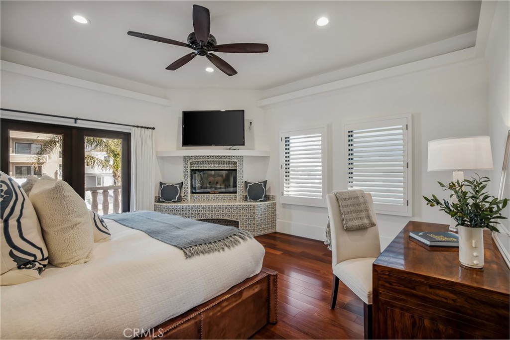 709 Esplanade Redondo Beach, CA 90277 - Photo 41 of 75