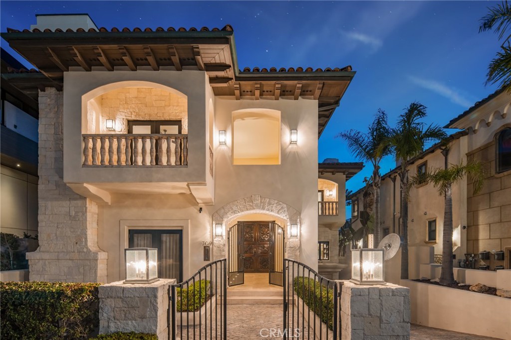 709 Esplanade Redondo Beach, CA 90277 - Photo 53 of 75