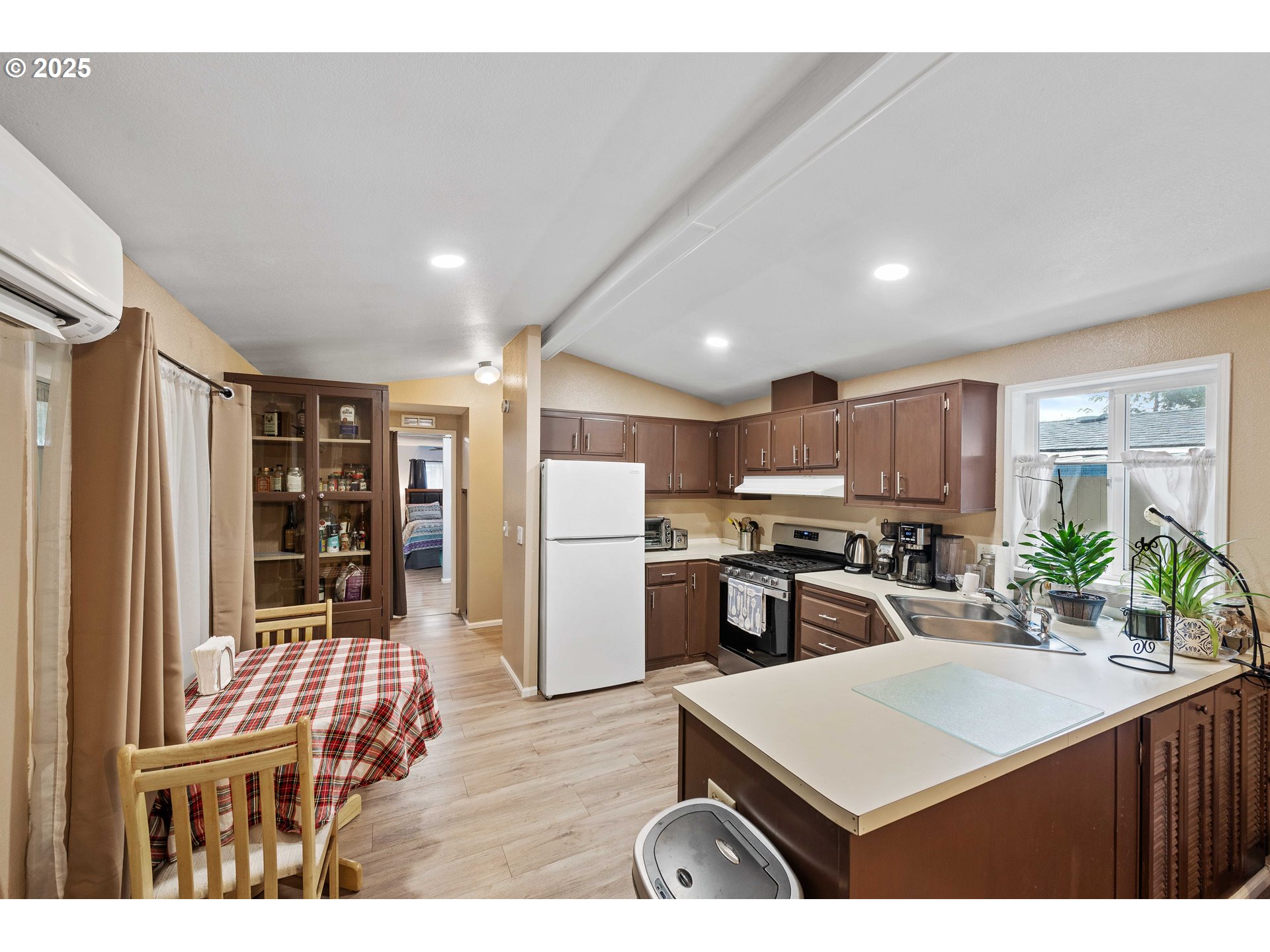 89510 Highway 101 Florence, OR 97439 - Photo 19 of 42