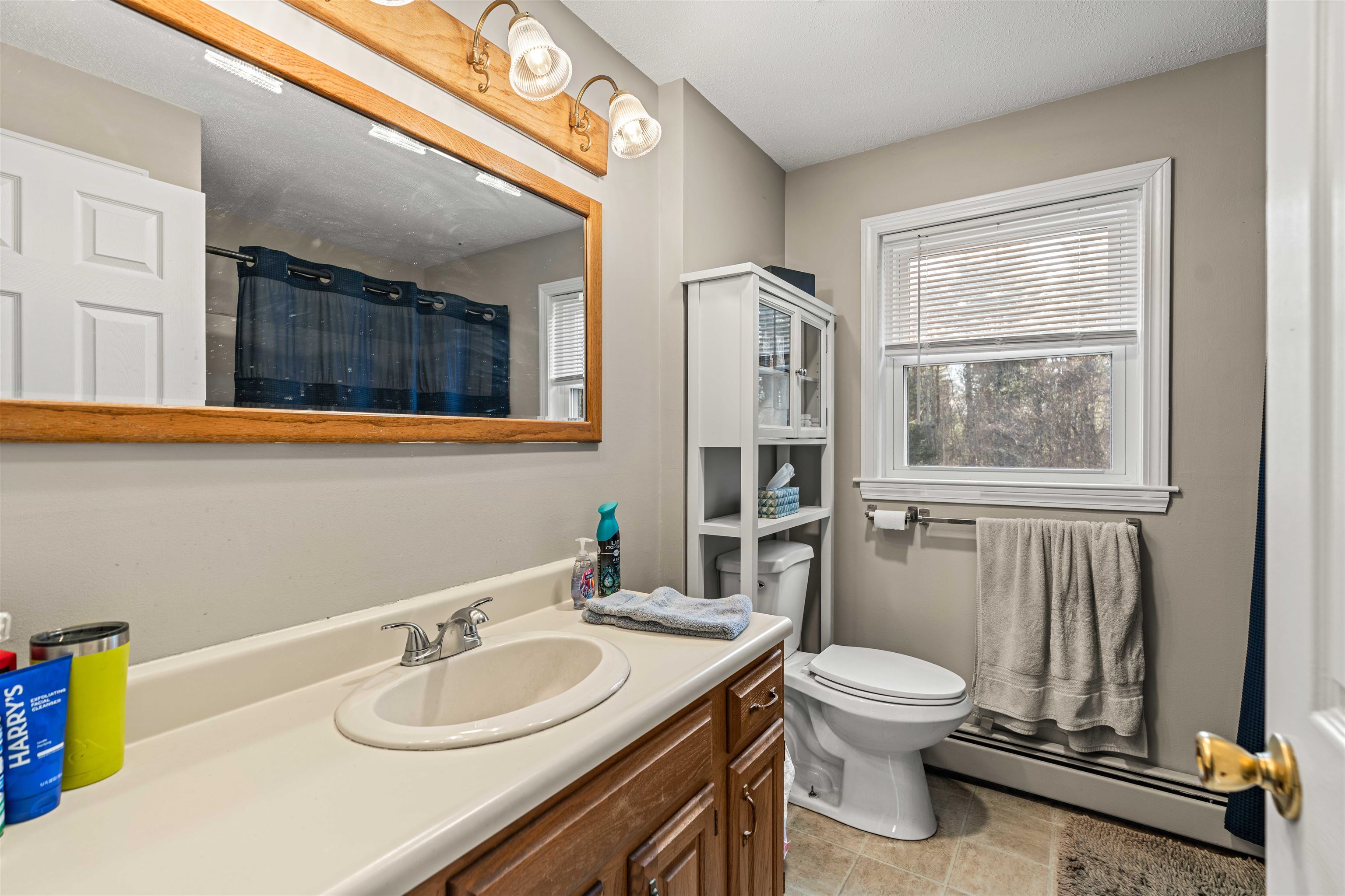 56 Kingston Road, Unit B Plaistow, NH 03865 - Photo 12 of 20