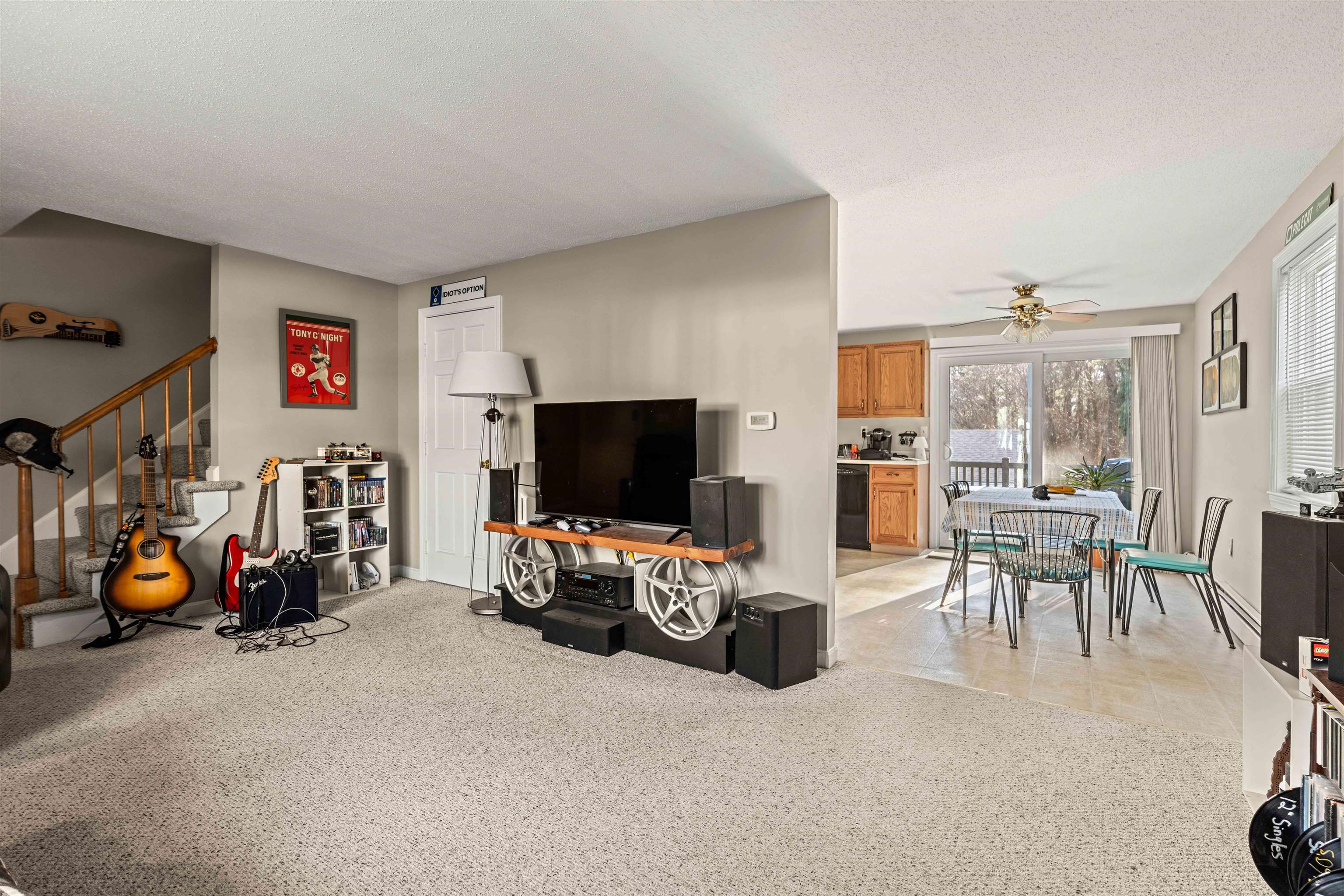 56 Kingston Road, Unit B Plaistow, NH 03865 - Photo 5 of 20