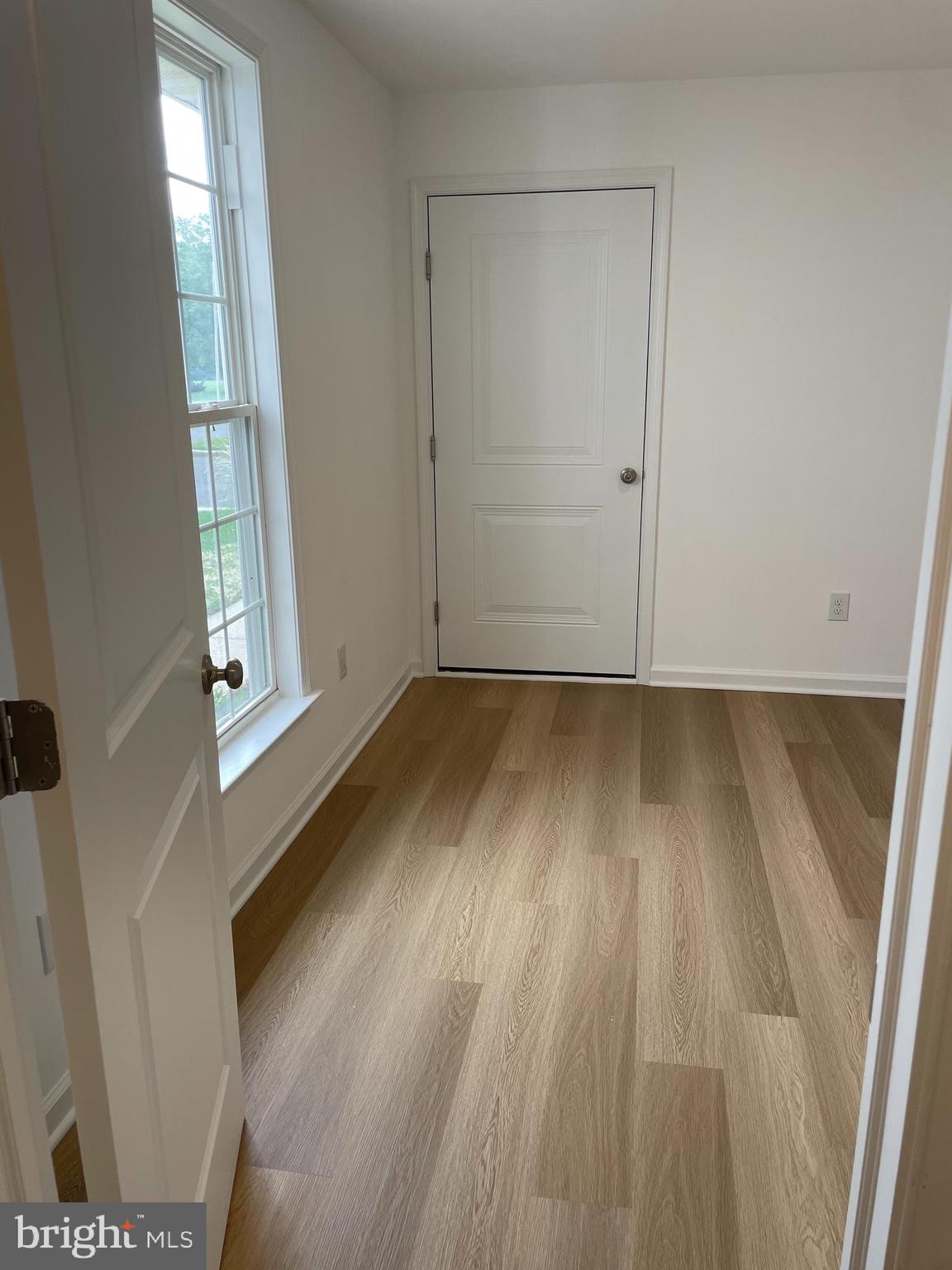 22 Winstead Drive Westampton, NJ 08060 - Photo 10 of 35 a view of a small space with wooden floor and a window