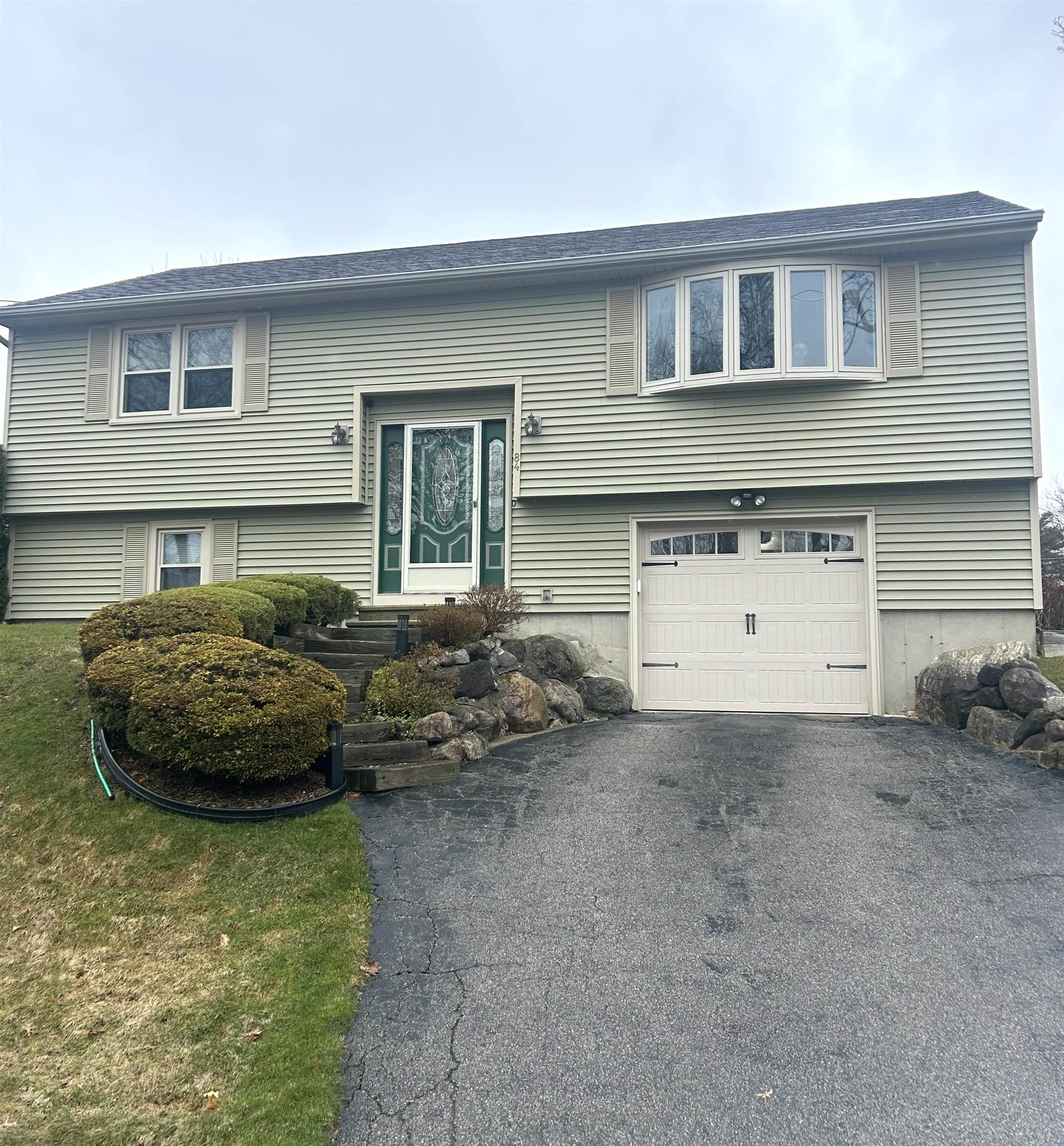 84 South Fremont Street Manchester, NH 03103 - Photo 1 of 3