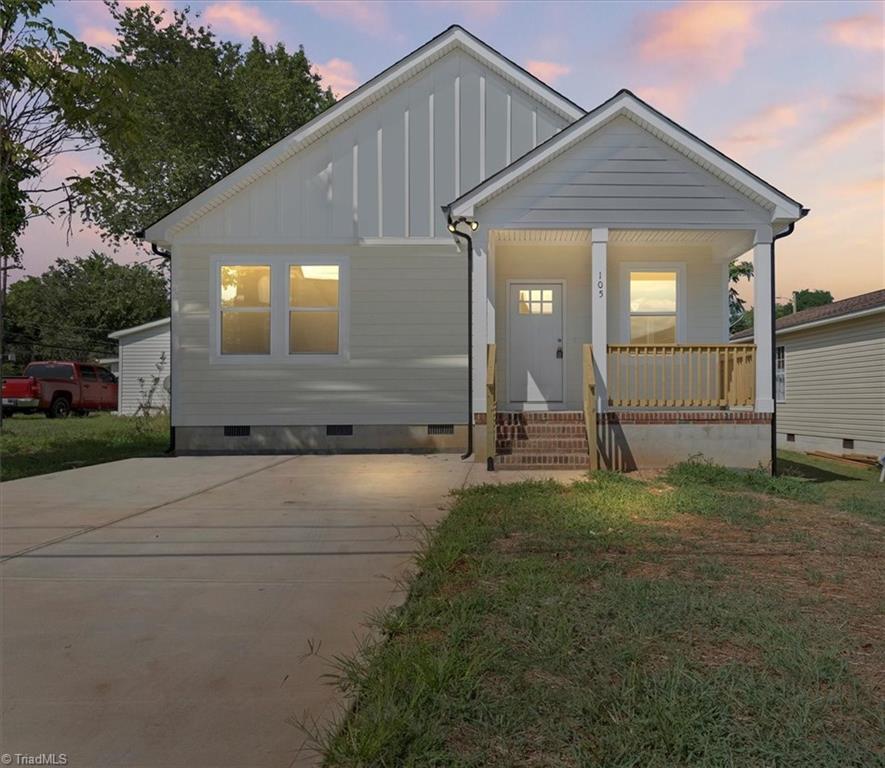 105 Correll Street Salisbury, NC 28144 - Photo 2 of 27