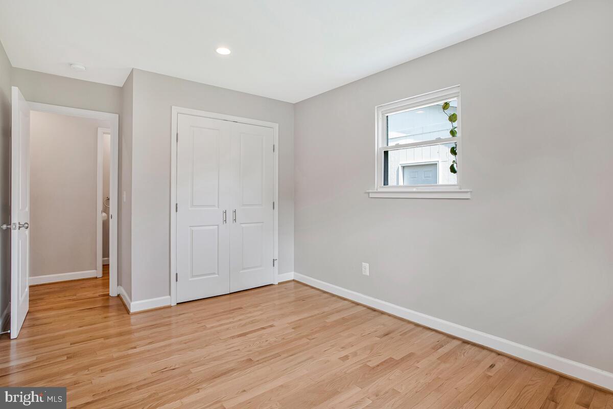 1533 Wakefield Road Edgewater, MD 21037 - Photo 23 of 41 wooden floor in an empty room