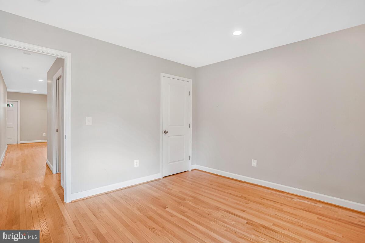 1533 Wakefield Road Edgewater, MD 21037 - Photo 28 of 41 wooden floor in an empty room