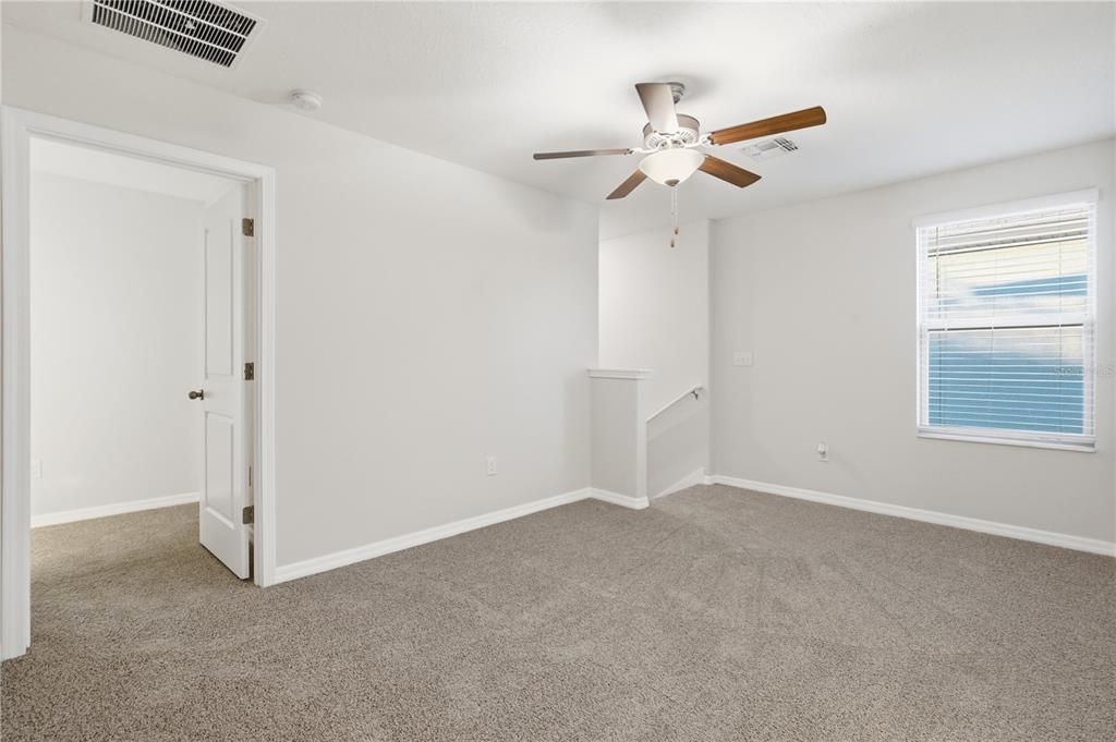 5223 Dandelion Street Apollo Beach, FL 33572 - Photo 11 of 19 a view of an empty room