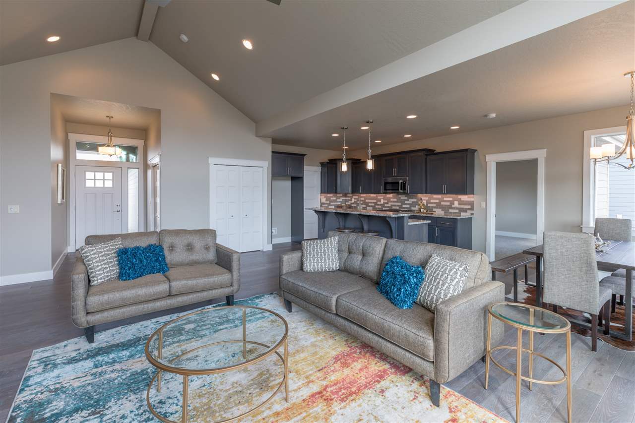 817 West Basalt Ridge Drive Spokane, WA 99224 - Photo 5 of 18 Gallery Image 5