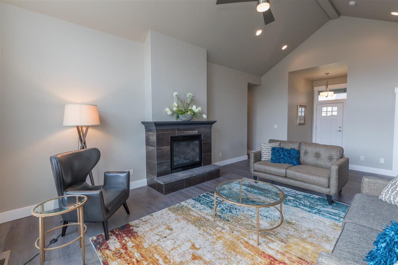 817 West Basalt Ridge Drive Spokane, WA 99224 - Photo 6 of 18 Gallery Image 6