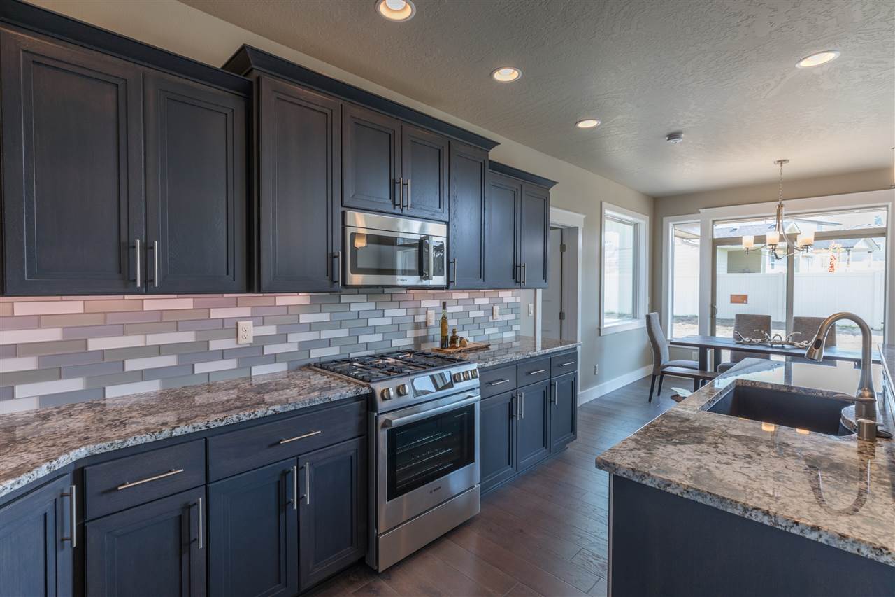 817 West Basalt Ridge Drive Spokane, WA 99224 - Photo 9 of 18 Gallery Image 9