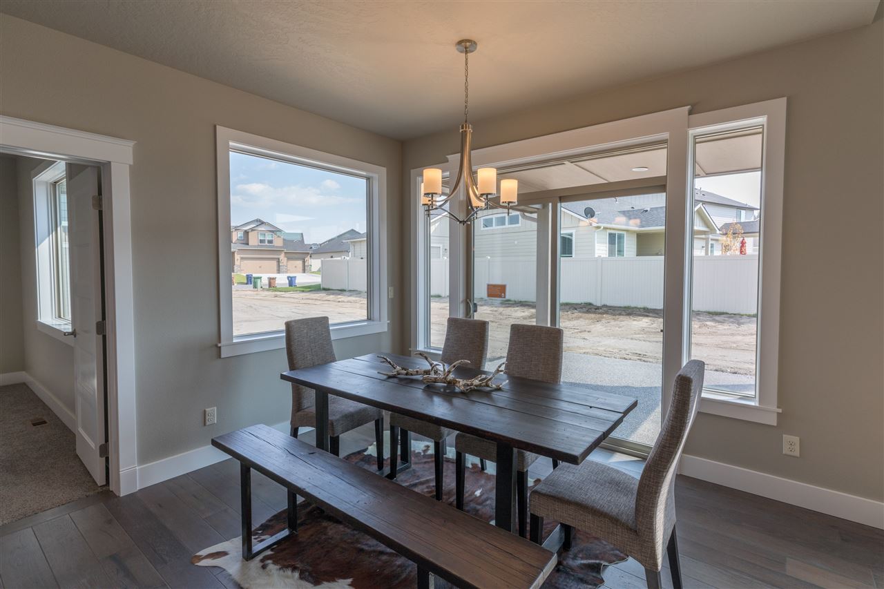 817 West Basalt Ridge Drive Spokane, WA 99224 - Photo 10 of 18 Gallery Image 10