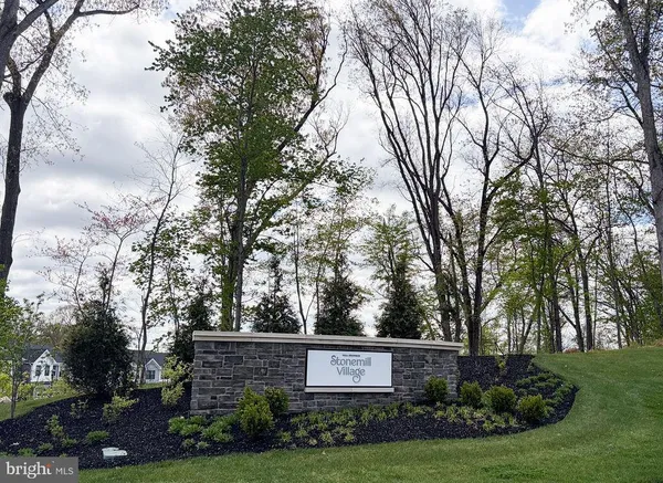 $3,500 | 42 Grayson Lane, Downingtown, PA 19335