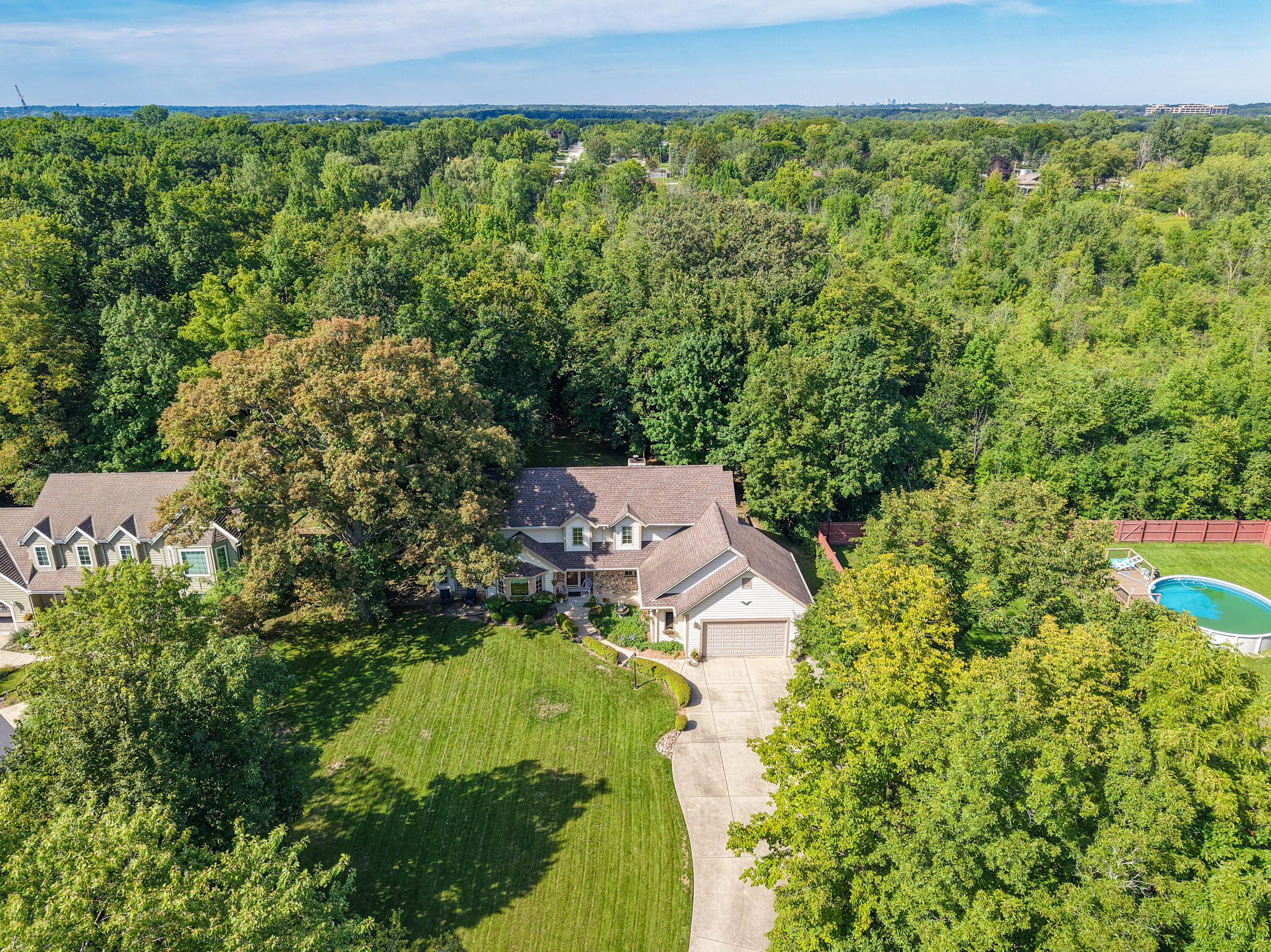 4120 West Puetz Road Franklin, WI 53132 - Photo 33 of 40 Front