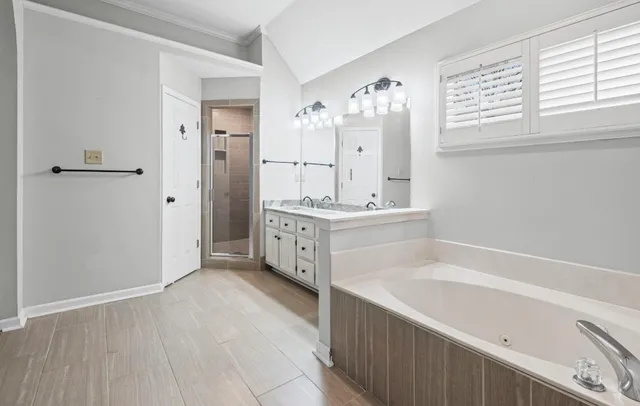 $399,000 | 230 West Powell Road, Collierville, TN 38017