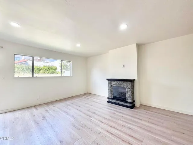 $3,900 | 437 Reed Way, Port Hueneme, CA 93041