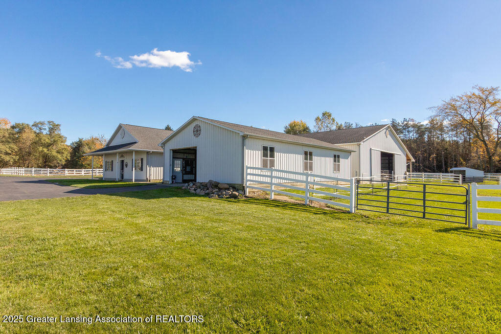 3811 Meridian Road Okemos, MI 48864 - Photo 59 of 122 Final-84