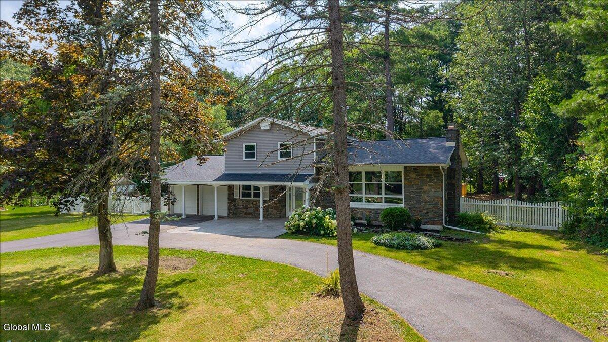 7 Colonie Avenue Colonie, NY 12110 - Photo 30 of 43 03-7 Colonie Ave-3