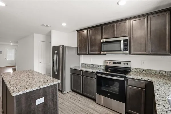 $289,000 | 1758 Withernsea Court, Tavares, FL 32778