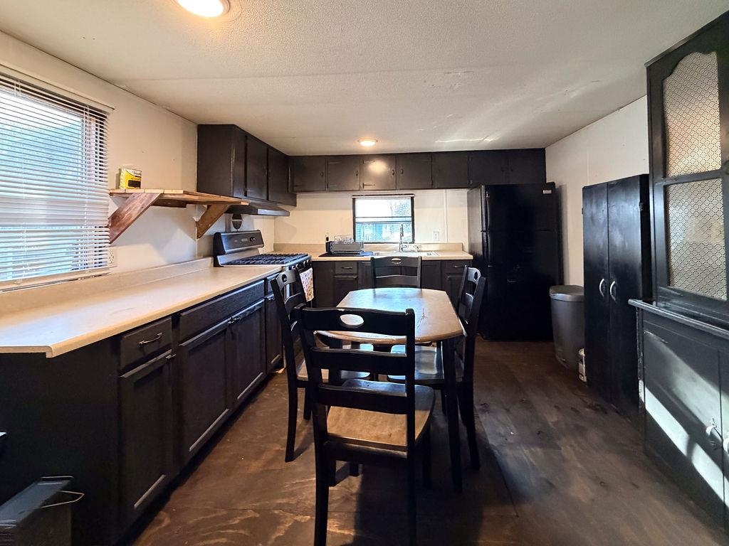 7 Langs Lane Newmarket, NH 03857 - Photo 13 of 32