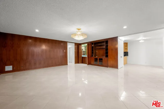 $7,495 | 8704 Gregory Way, Unit 1, Los Angeles, CA 90035