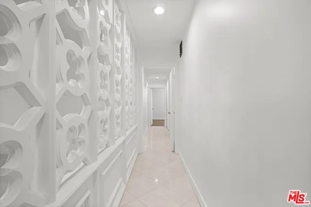 $7,495 | 8704 Gregory Way, Unit 1, Los Angeles, CA 90035