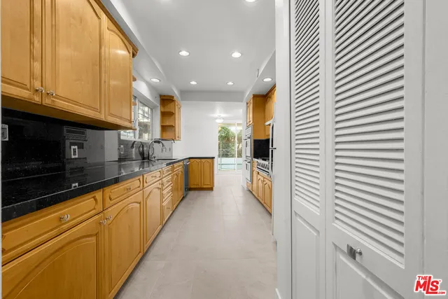 $7,495 | 8704 Gregory Way, Unit 1, Los Angeles, CA 90035