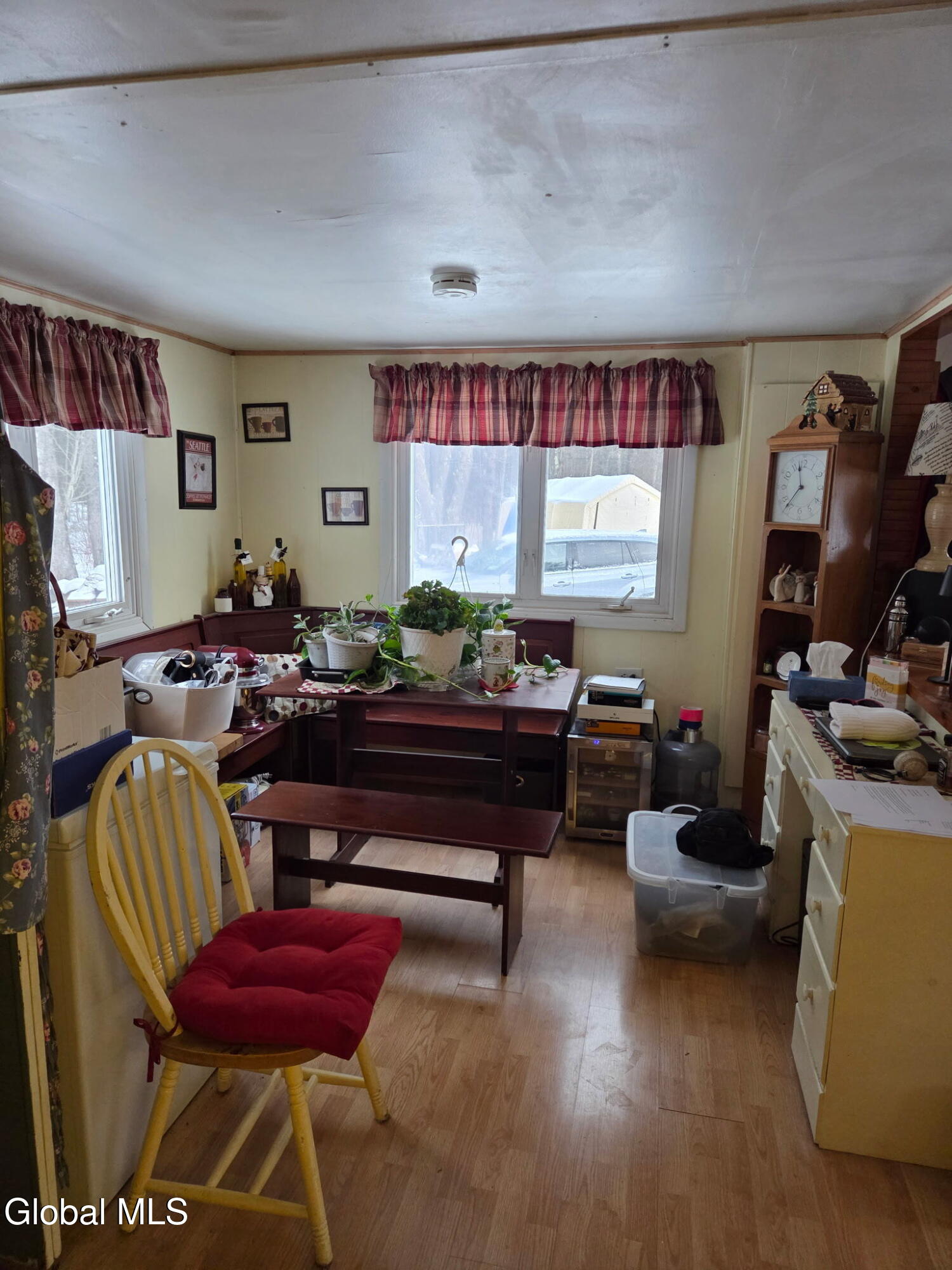 1999 Ridge Road Queensbury, NY 12804 - Photo 13 of 25 669675204627260443