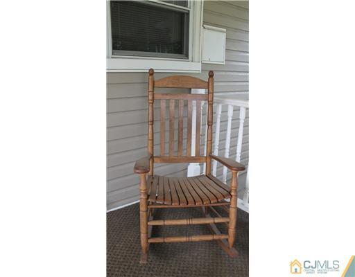 17 James Road East Brunswick, NJ 08816 - Photo 12 of 15 Gallery Image 12