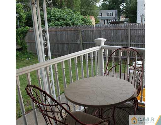 17 James Road East Brunswick, NJ 08816 - Photo 13 of 15 Gallery Image 13