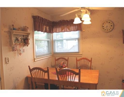 17 James Road East Brunswick, NJ 08816 - Photo 6 of 15 Gallery Image 6