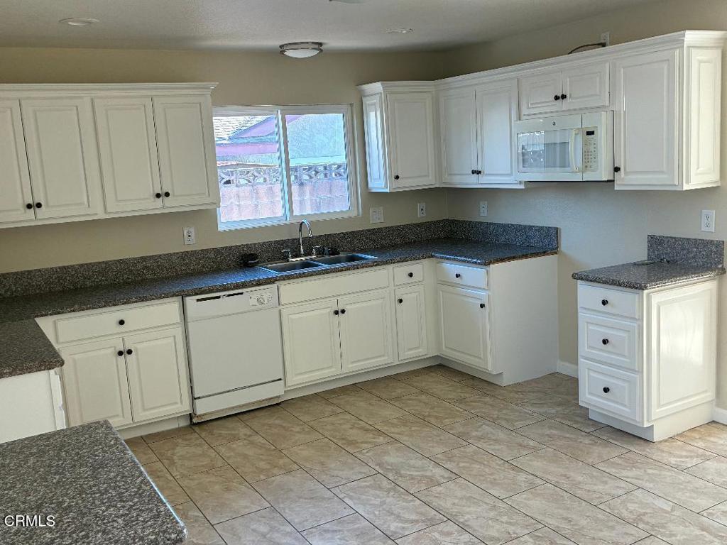 444 Mountain View Street Fillmore, CA 93015 - Photo 5 of 30