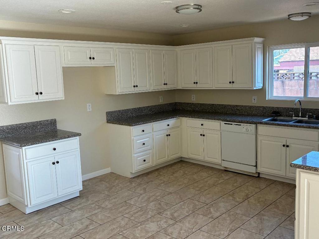 444 Mountain View Street Fillmore, CA 93015 - Photo 6 of 30