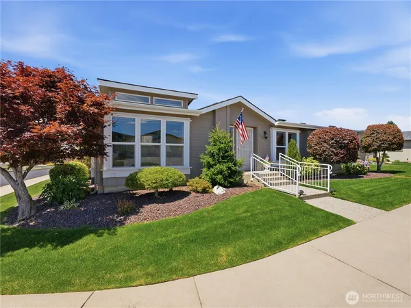 $335,000 | 561 Sunday Drive, East Wenatchee, WA 98802