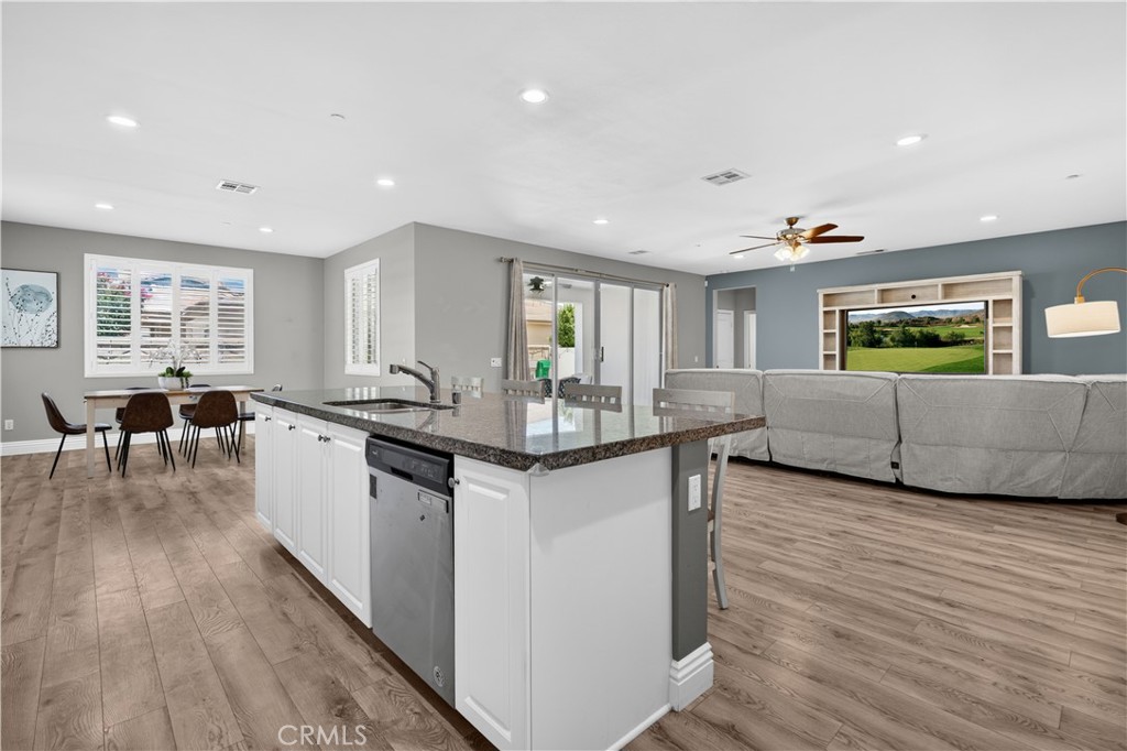 30598 Cricket Road Murrieta, CA 92563 - Photo 15 of 59