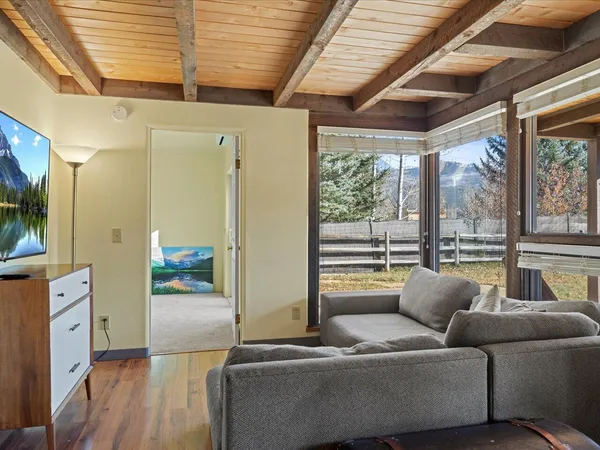 $1,600,000 | 660 Tabernash Lane, Ridgway, CO 81432