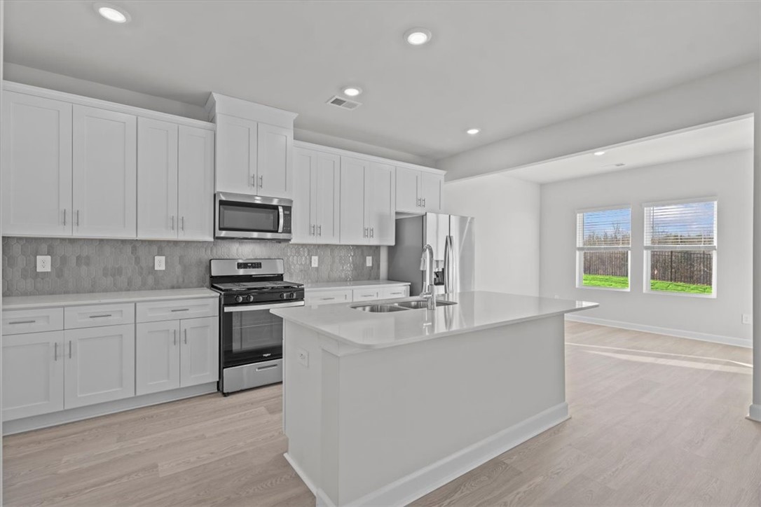 695 Cozy Blf Road Spartanburg, SC 29301 - Photo 6 of 24