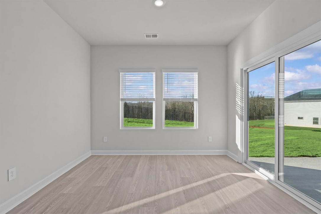 695 Cozy Blf Road Spartanburg, SC 29301 - Photo 10 of 24