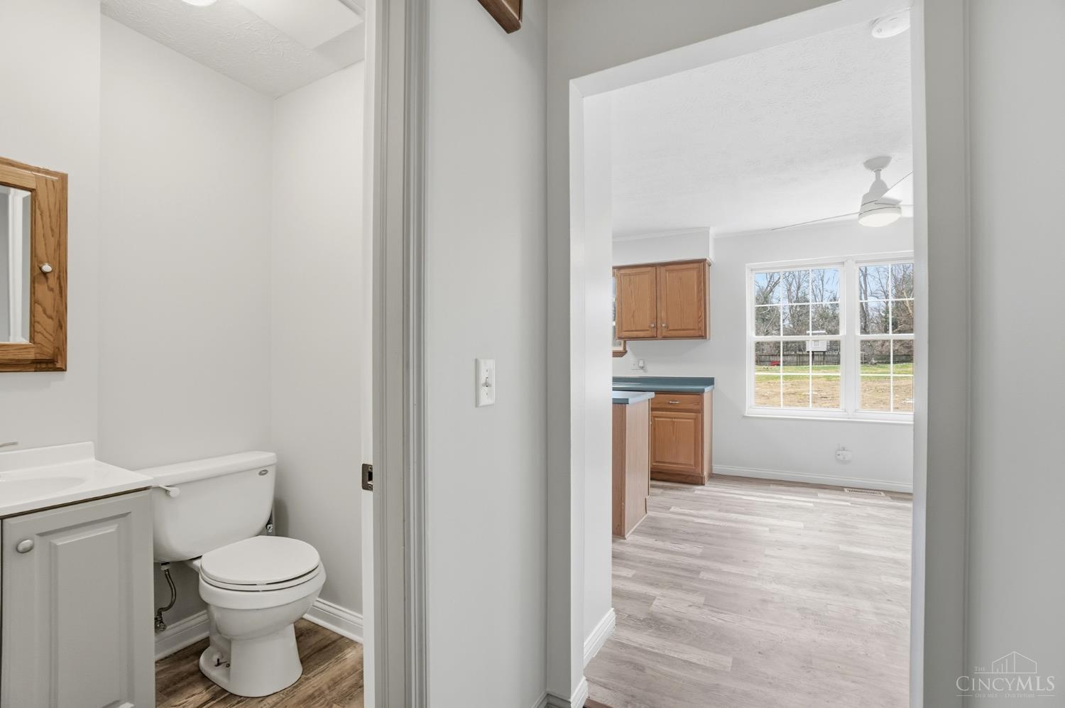 5285 Yeatman Road Cincinnati, OH 45252 - Photo 25 of 72
