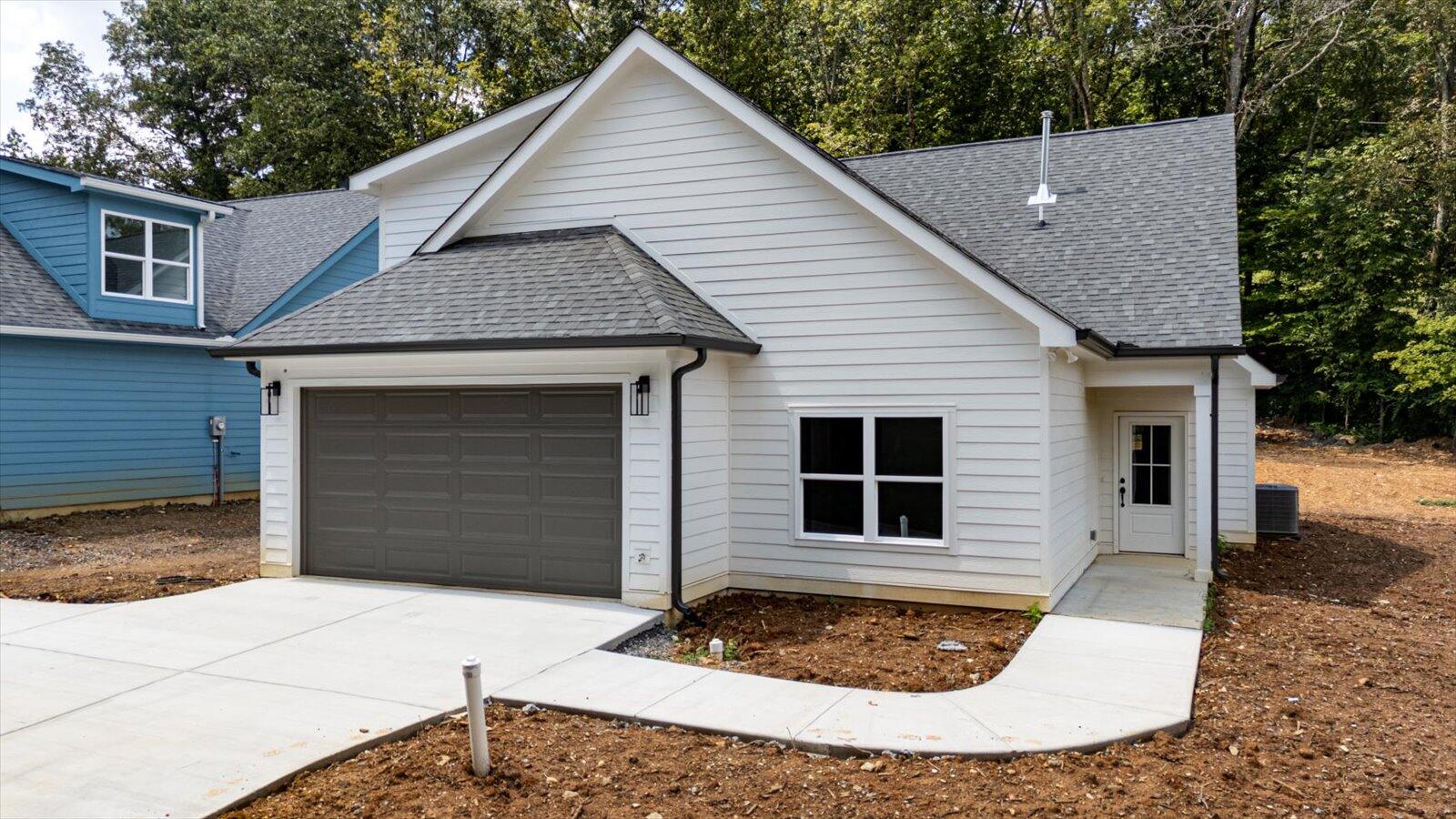 17-4821 Green Shanty Rd-2